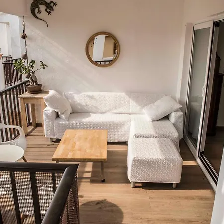 Beach Inn Apartment *